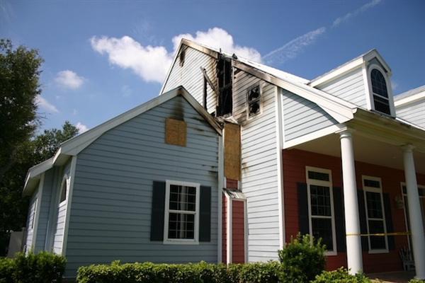 1_Lightning Damage Picture Custom Home Lightning Damage