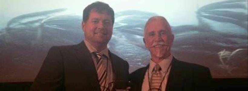 Public Adjuster, Rick Tutwiler, receives the 7th Annual WIND Presidential Recognition Award