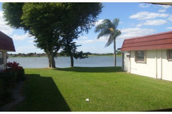 Kings Point Seville Condo Kings Point Hurricane Damage - Seville Condominium Association, DelRay Beach, FL